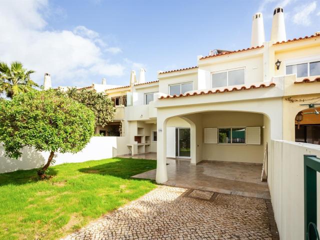 Vivenda venda em Albufeira e Olhos de Água, Albufeira