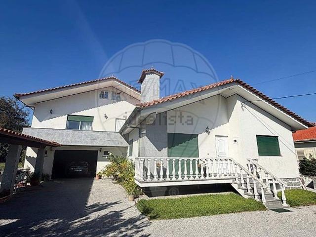 Casa venda em Couce, Vila Nova de Famalicão