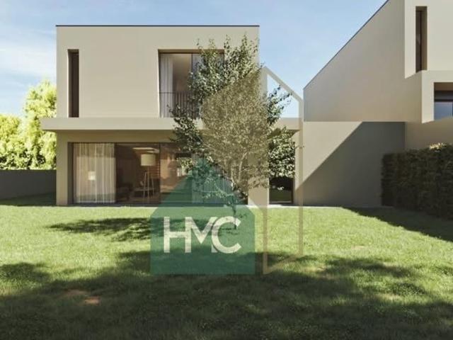 Casa venda em Felgueiras, Revinhade