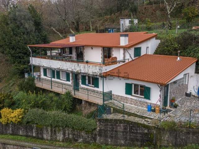 Casa venda em Gogide, Covas