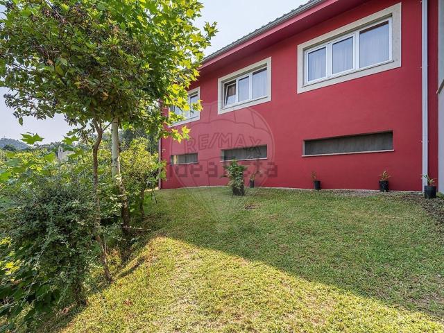 Casa venda em Gogide, Covas