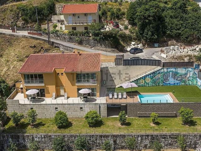 Casa venda em Covas, Braga