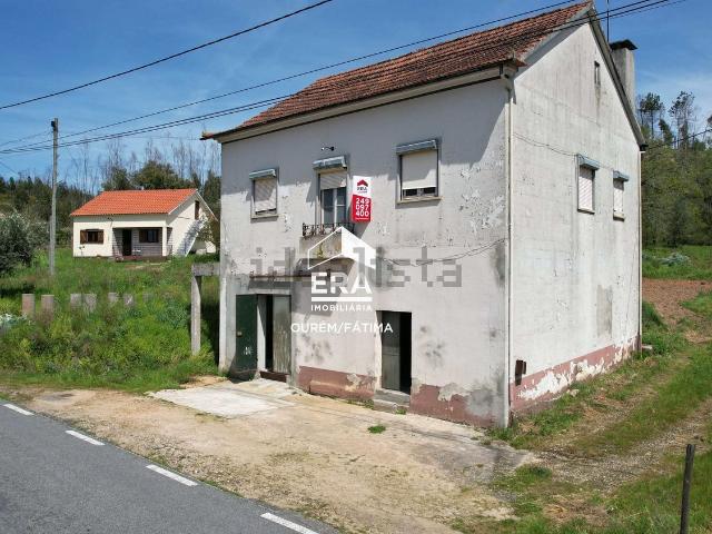 Casa venda em Ourém, Santarém