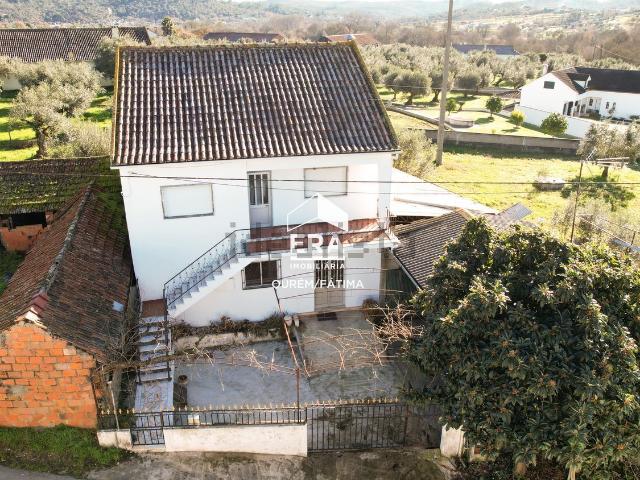 Casa venda em Ourém, Santarém