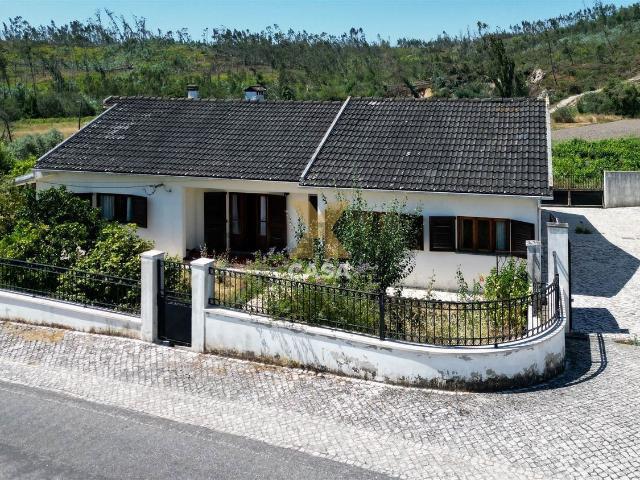 Casa venda em Carvalhal do Meio, Ourém