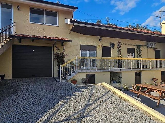 Casa venda em Rio de Moinhos, Marecos