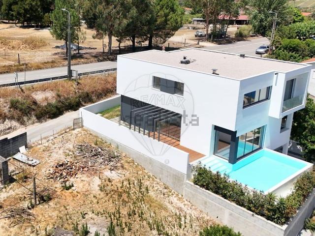 Casa venda em Leiradas, Cabeceiras De Basto