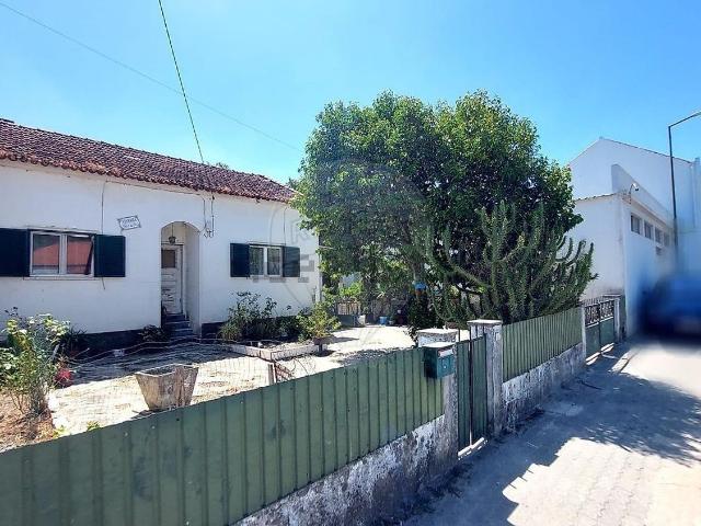 Casa venda em Rio Maior, Santarém