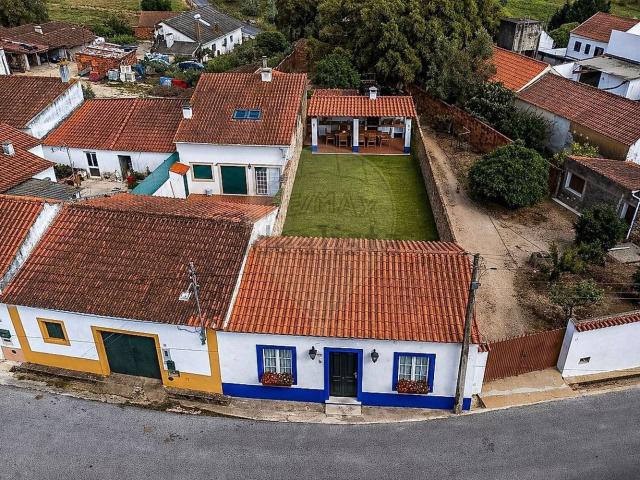 Casa venda em Rio Maior, Santarém