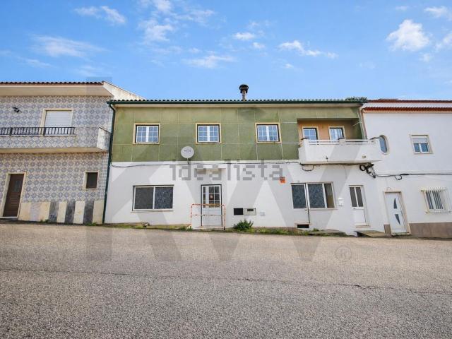 Casa venda em Rio Maior, Santarém