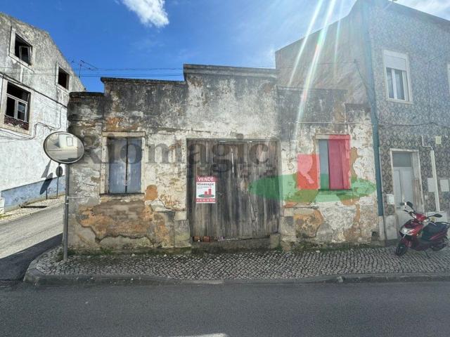 Casa venda em Rio Maior, Santarém