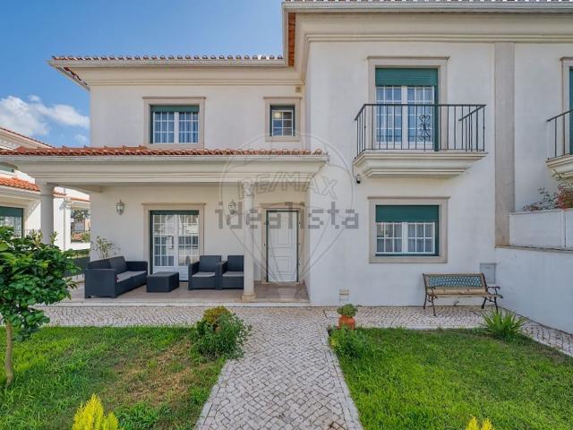 Casa venda em Rio Maior, Santarém