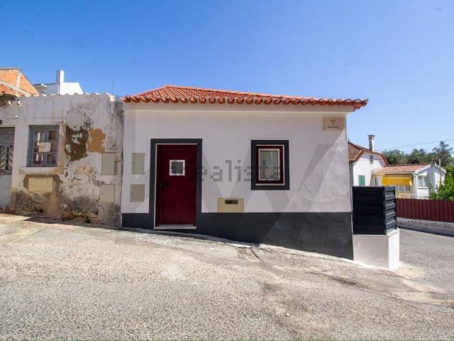 Casa venda em Rio Maior, Santarém