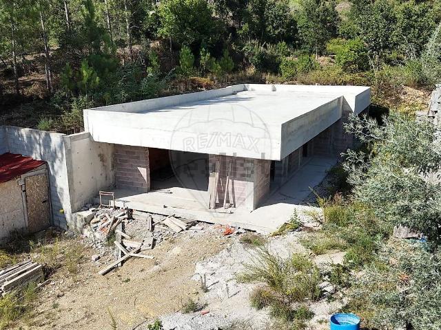 Casa venda em Rio Mau, Penafiel