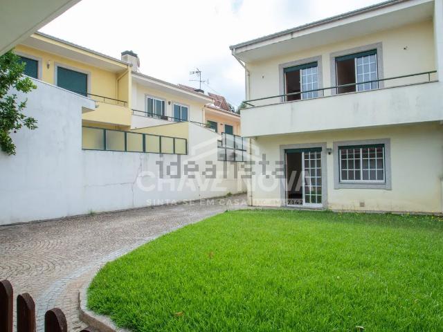 Casa venda em Santa Maria Da Feira, Aveiro