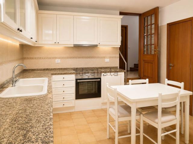 Casa venda em Alvarinhas, Gondomar