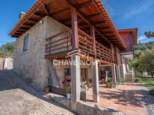Casa venda em Vale De Cambra, Aveiro
