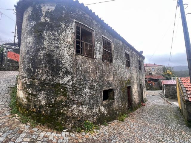 Casa venda em Vale De Cambra, Aveiro