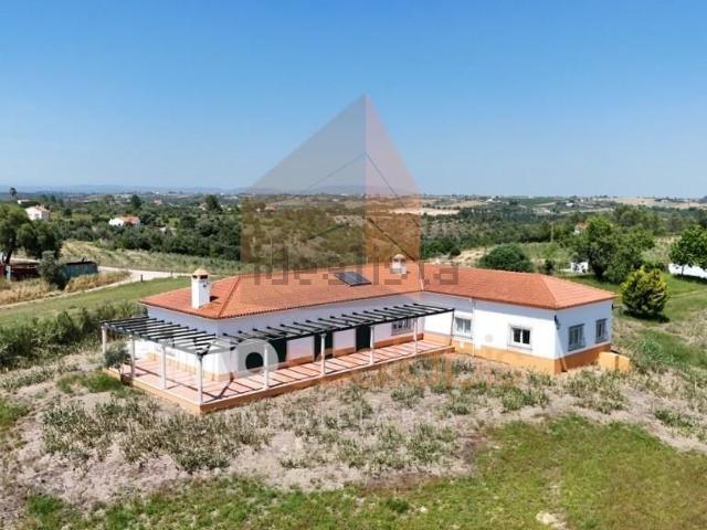 Casa venda em Casais da Barroca, Santarém