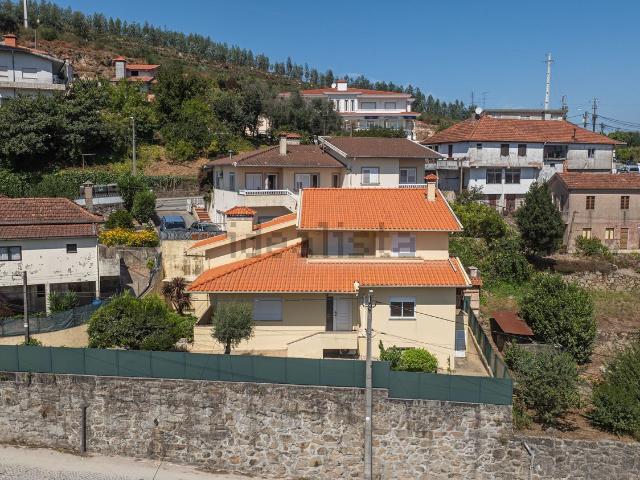 Casa venda em Santo Tirso, Porto