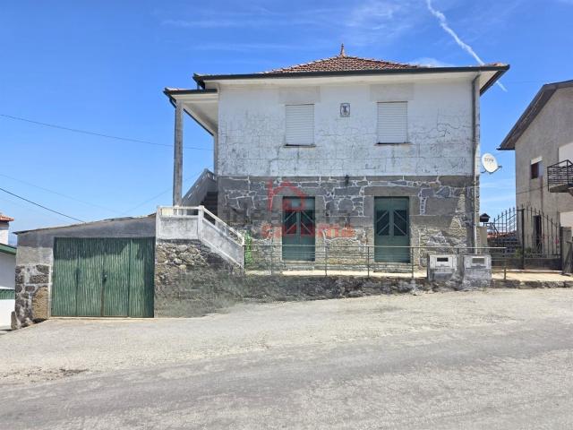 Casa venda em Santo Tirso, Porto
