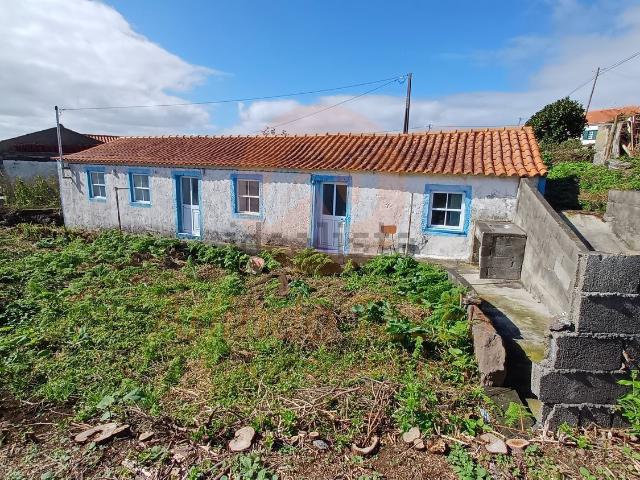 Moradia venda em Rosais, Caminho de Baixo