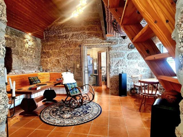 Casa venda em Covelo de Cima, Parada Do Bouro