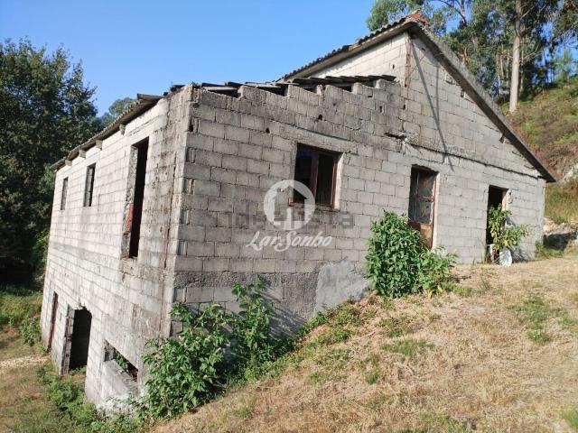 Casa venda em Covelo de Cima, Parada Do Bouro