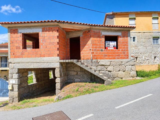 Casa venda em Rossas, Vieira do Minho