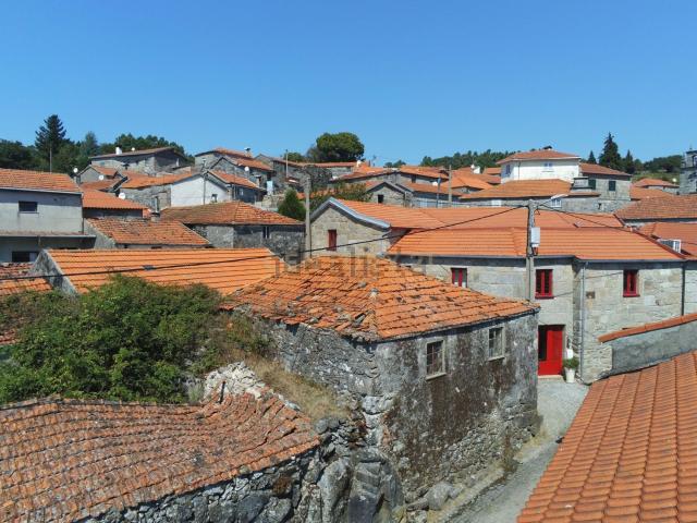 Casa venda em Parada Do Bouro, Braga