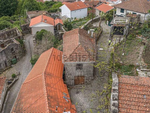 Casa venda em Parada Do Bouro, Braga
