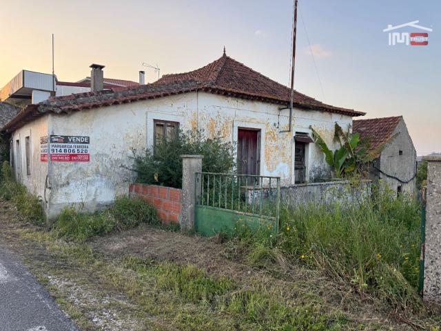 Casa venda em Ourém, Santarém