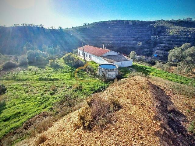 Casa venda em Ribeira de Arade, São Bartolomeu De Messines