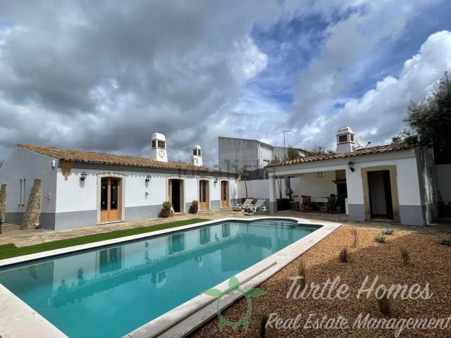 Casa alugar em Corotelo, São Brás De Alportel