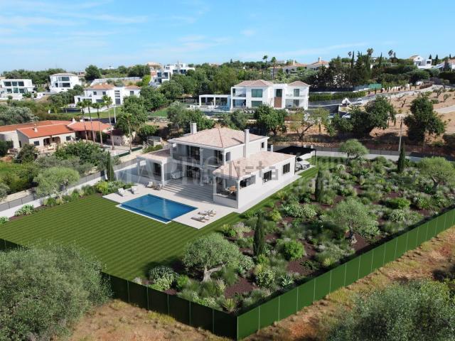 Casa venda em Poço Amoreira, Loulé