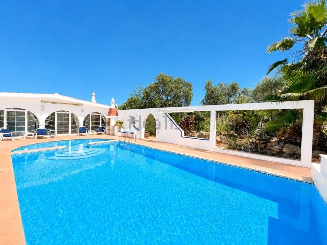 Casa venda em Goldra, Loulé