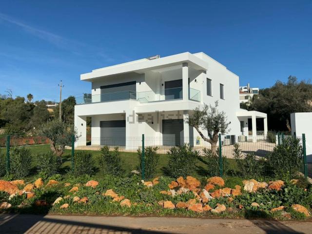 Casa venda em Torrejão, Loulé