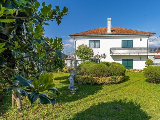 Casa venda em Minhoteira, Gondomar
