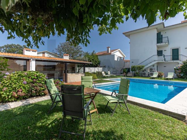 Casa venda em São Félix da Marinha, Vila Nova de Gaia