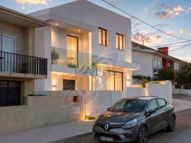 Casa venda em Vila Nova De Gaia, Porto
