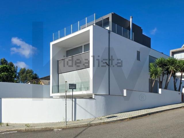 Casa venda em Vila Nova De Gaia, Porto