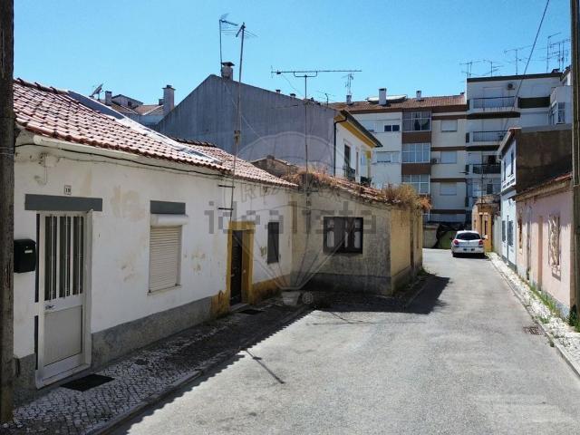 Casa venda em Entroncamento, São João Baptista