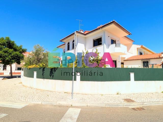 Casa venda em Entroncamento, São João Baptista