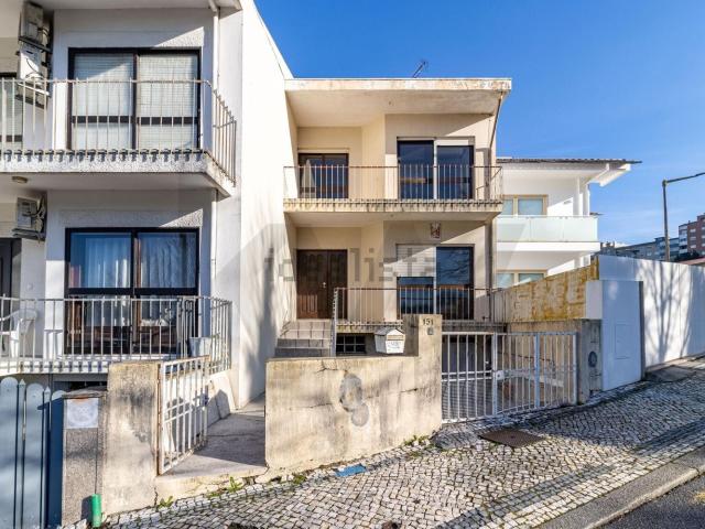 Casa venda em São João Da Madeira, Aveiro
