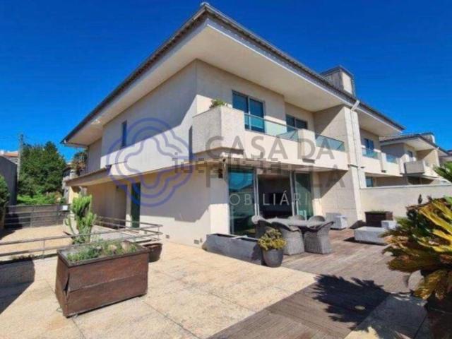 Casa venda em Travessas, São João Da Madeira