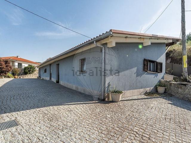 Casa venda em Póvoa De Lanhoso, Braga
