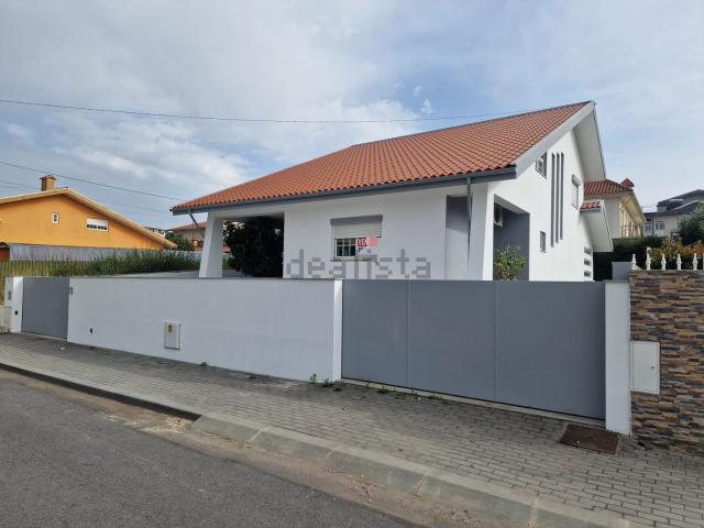Casa venda em Santa Maria Da Feira, Aveiro