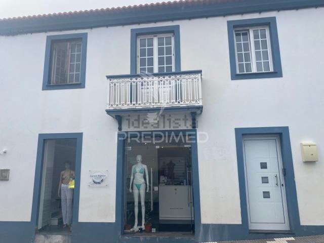 Casa venda em Açores, Velas