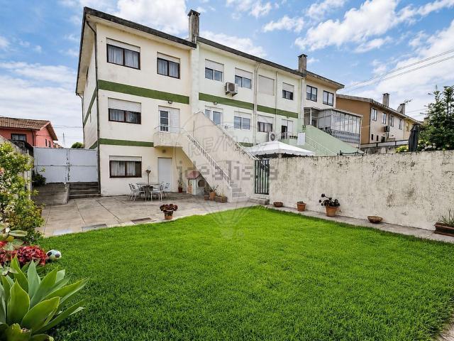 Casa venda em Moalde, Porto