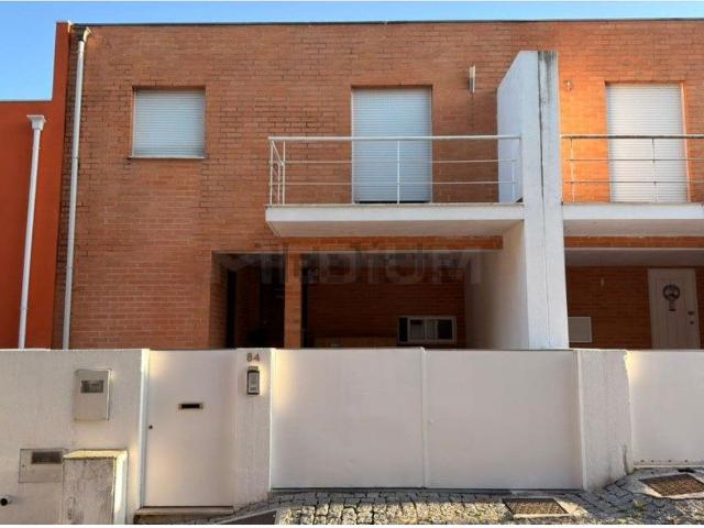 Casa venda em Oliveira (São Mateus), Gavião
